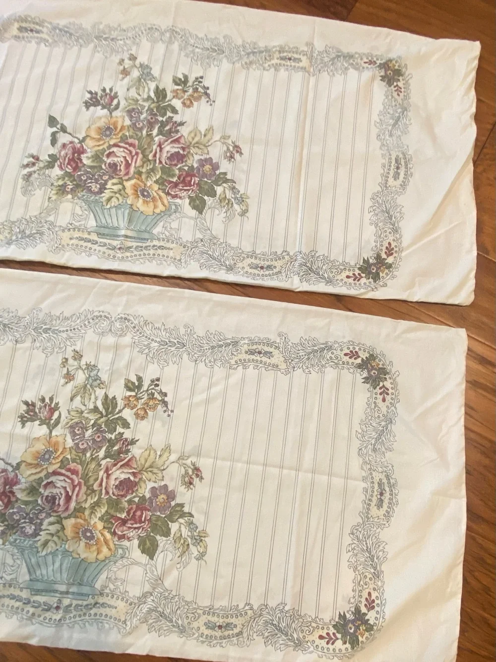 Vintage Set of King Louis Nichole pillowcases floral urn design & lace trim